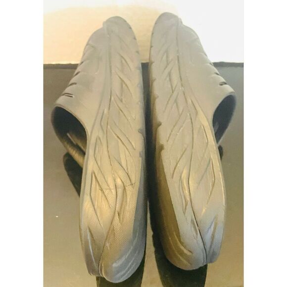 Hoka One One Black Ora Recovery Slides  Size 10 - Picture 8 of 10